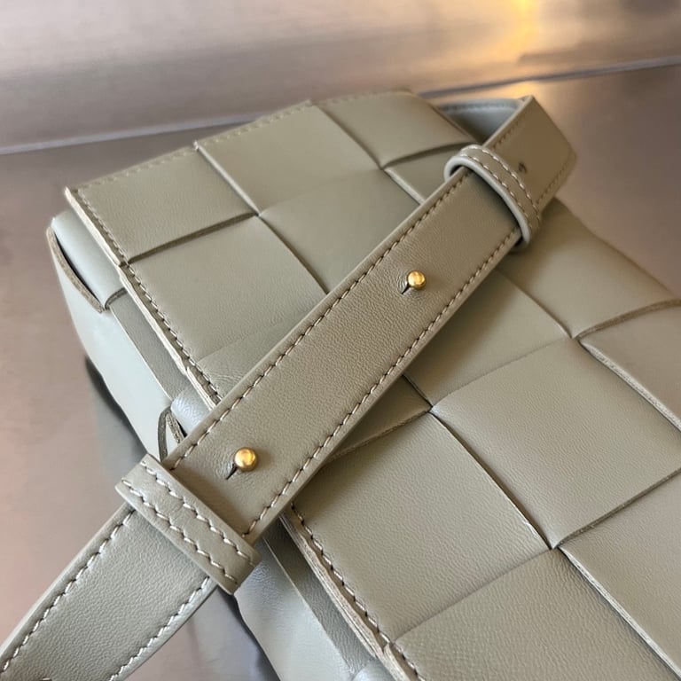 Bottega Veneta Cassette Bag Sage Green - 6