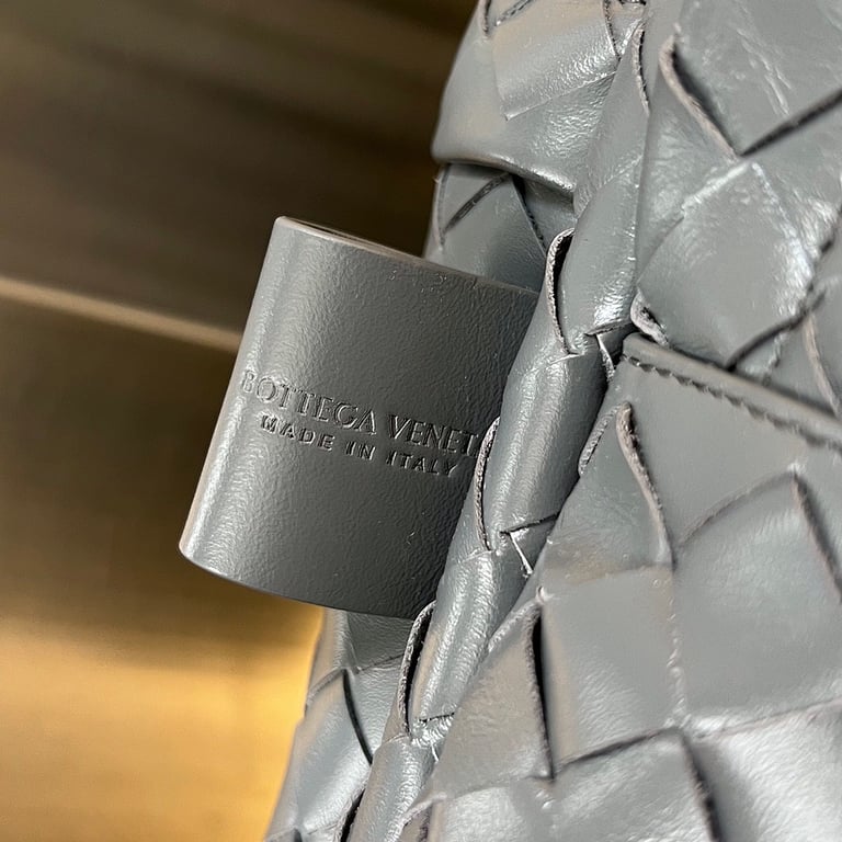 Bottega Veneta Intrecciato Leather Backpack Grey - 6