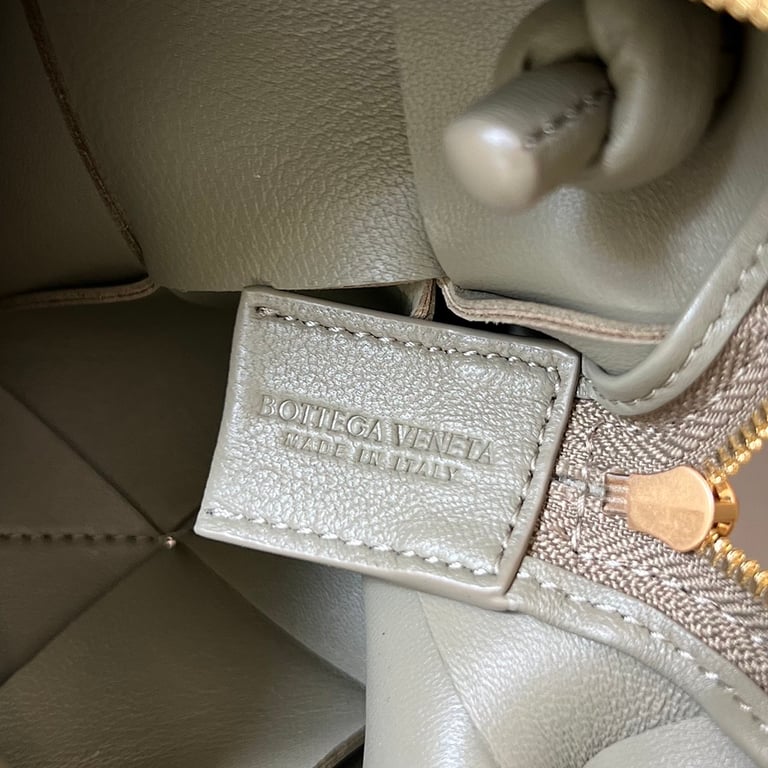 Bottega Veneta Small Cassette Camera Bag - 2