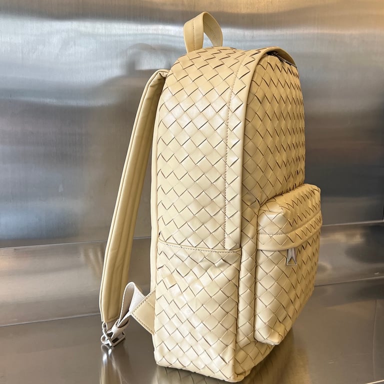 Bottega Veneta Intrecciato Leather Backpack Beige - 9