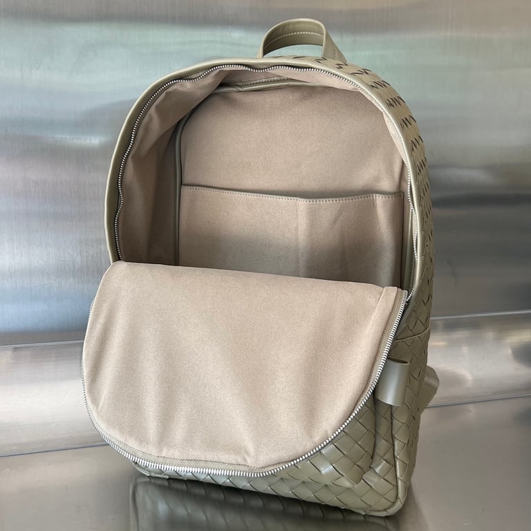 Bottega Veneta Intrecciato Leather Backpack 730732 - 4