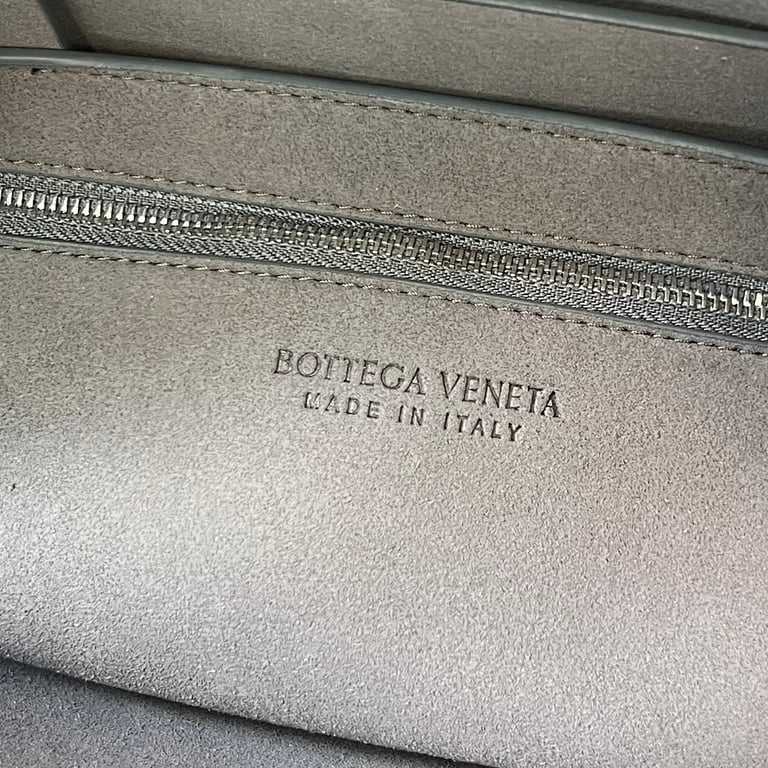 Bottega Veneta Arco Briefcase Grey - 3