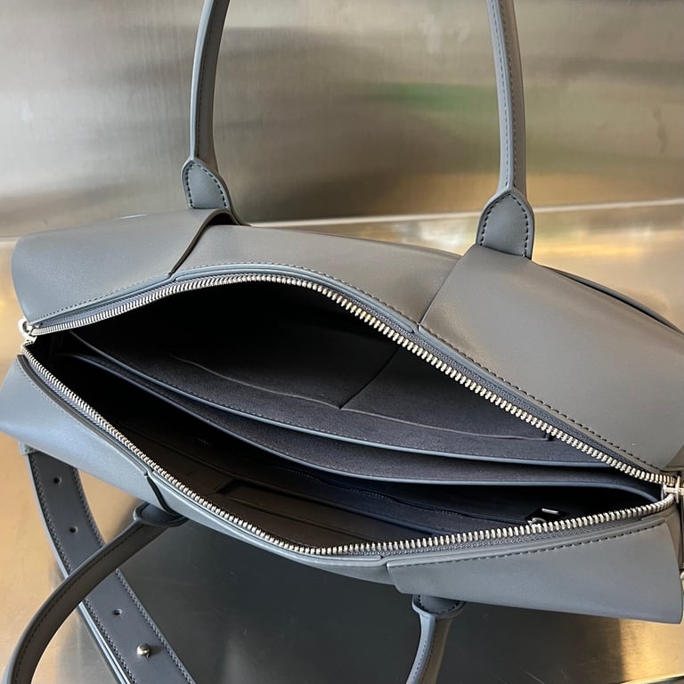 Bottega Veneta Arco Briefcase Grey - 6
