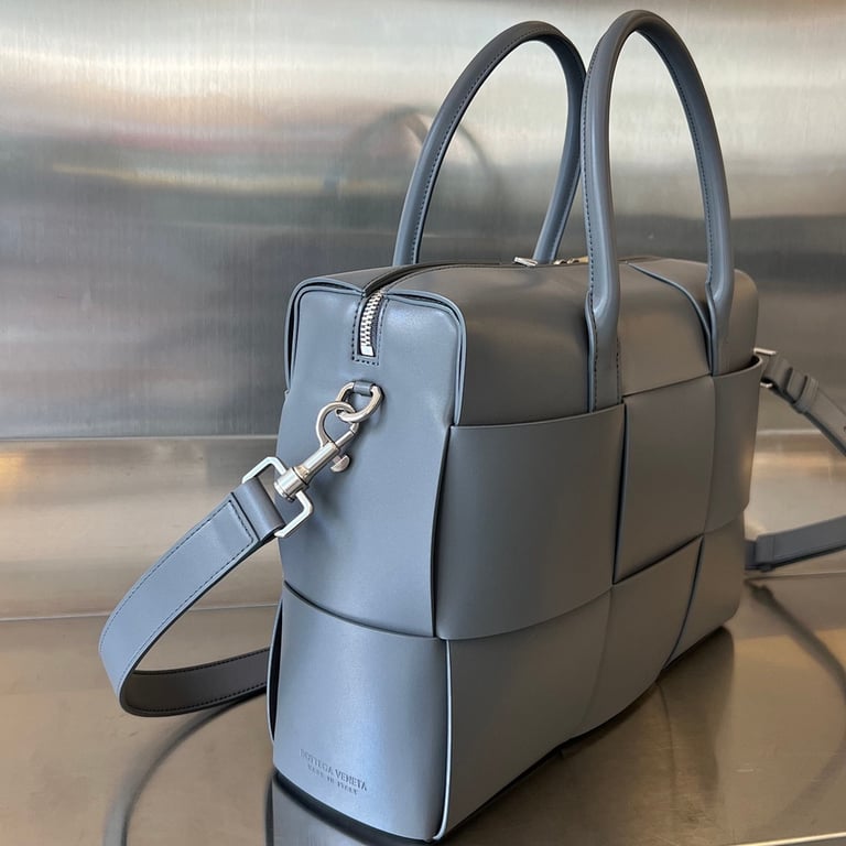 Bottega Veneta Arco Briefcase Grey - 9