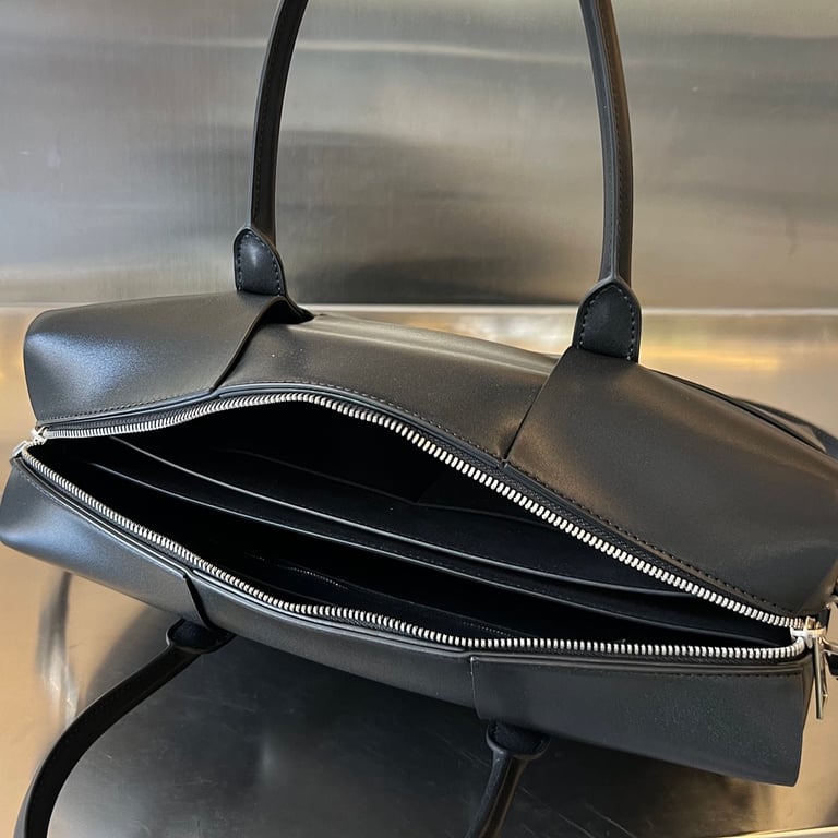 Bottega Veneta Arco Briefcase Black - 5