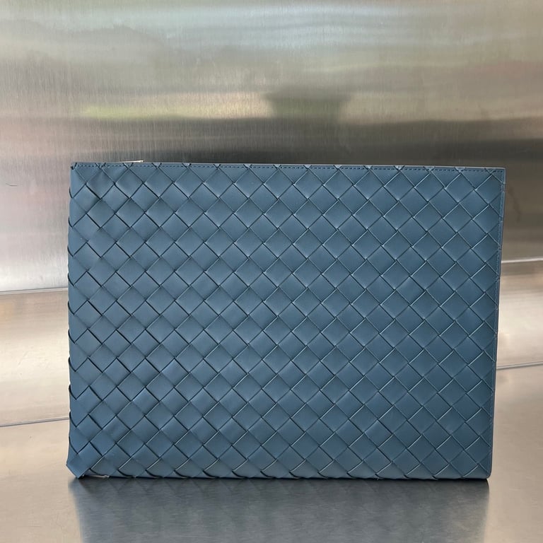 Bottega Veneta Intrecciato Zip Clutch 607479 - 10