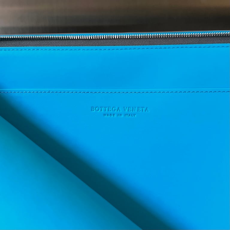 Bottega Veneta Intreccio Half-Zip Clutch 607479 - 4