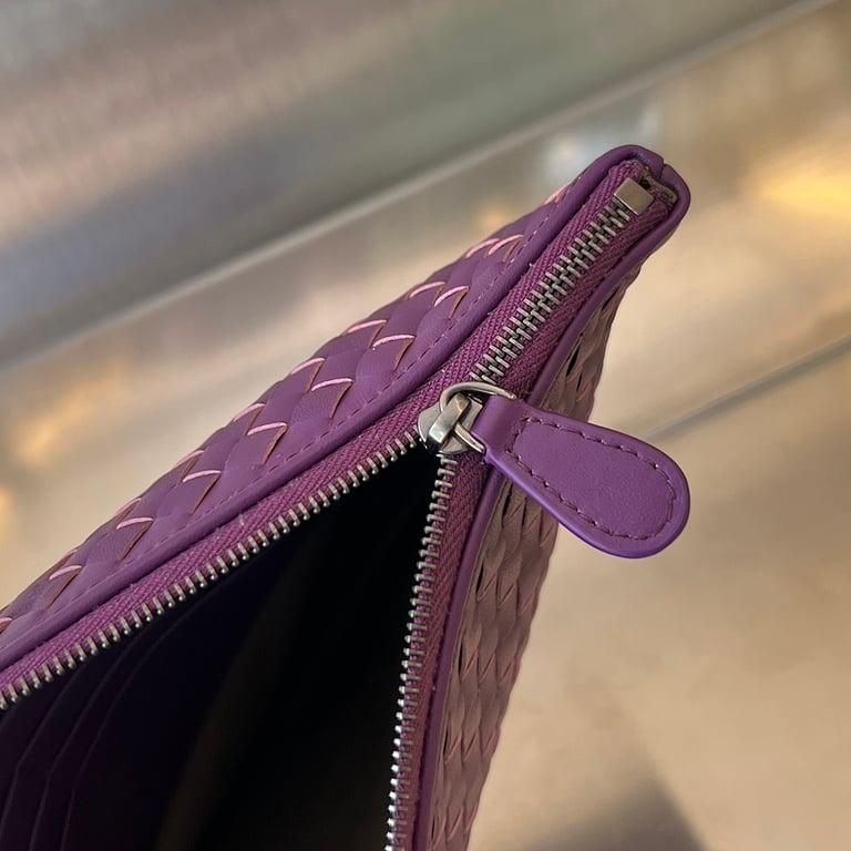 Bottega Veneta Intrecciato Pouch 522430 Purple - 5