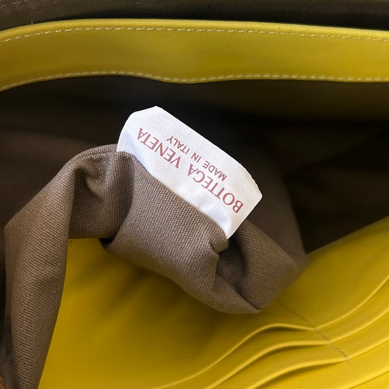 Bottega Veneta Intrecciato Leather Clutch Yellow 522430 - 3