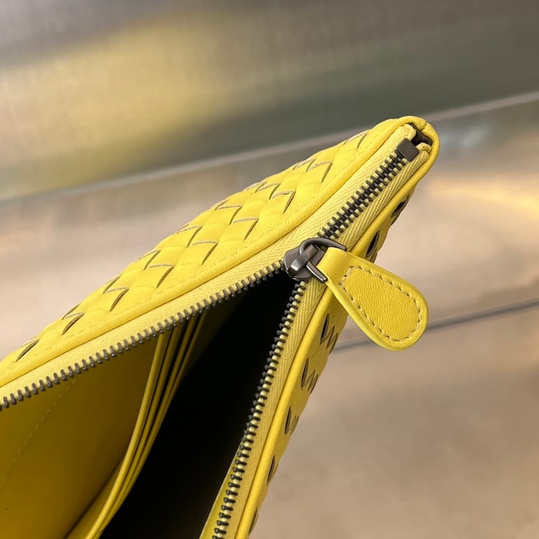 Bottega Veneta Intrecciato Leather Clutch Yellow 522430 - 5