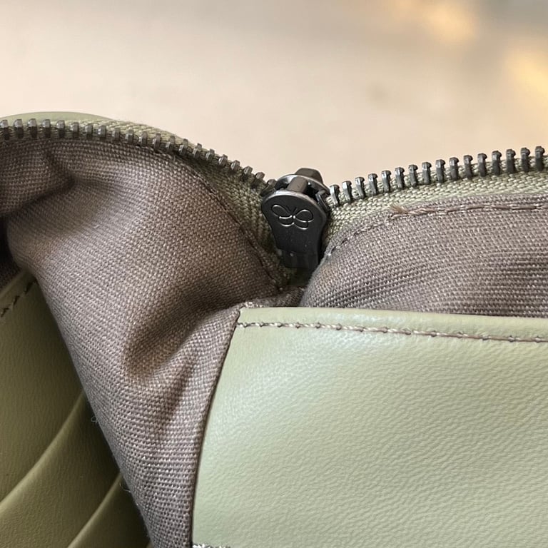 Bottega Veneta Intrecciato Pouch 522430 Sage - 2