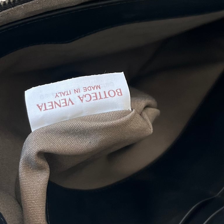 Bottega Veneta Intrecciato Pouch 522430 Black - 3