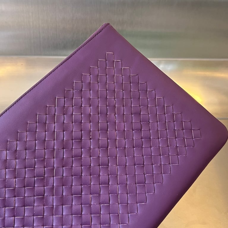 Bottega Veneta 256405 Intrecciato Clutch Purple - 7