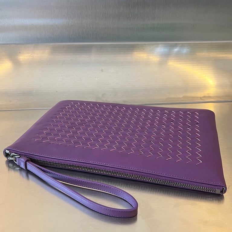 Bottega Veneta 256405 Intrecciato Clutch Purple - 9