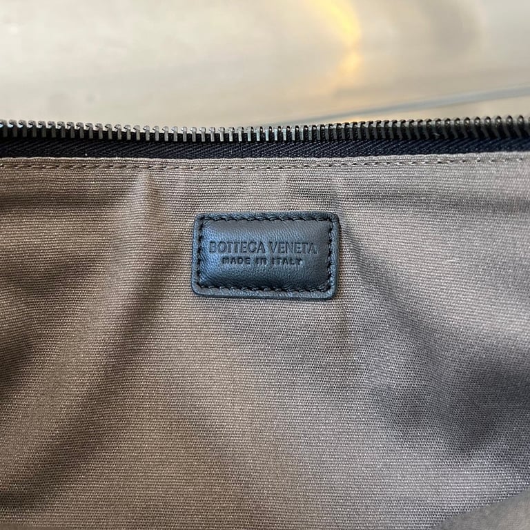Bottega Veneta Intrecciato Leather Clutch 256405 - 5