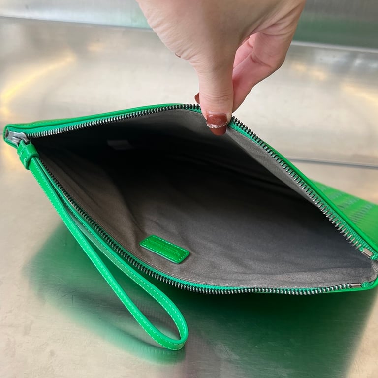 Bottega Veneta Intrecciato Leather Pouch Green - 7