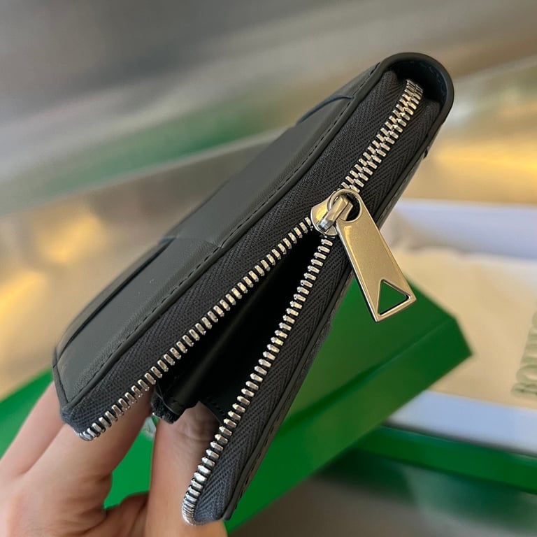 Bottega Veneta Intrecciato Zip Around Wallet Black - 4