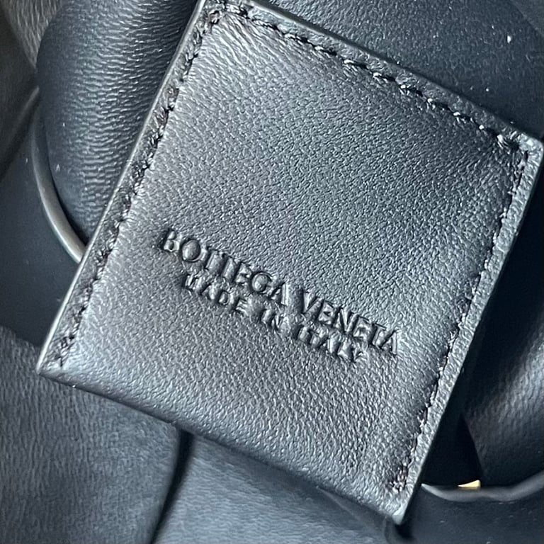 Bottega Veneta Cassette Bag Black - 3