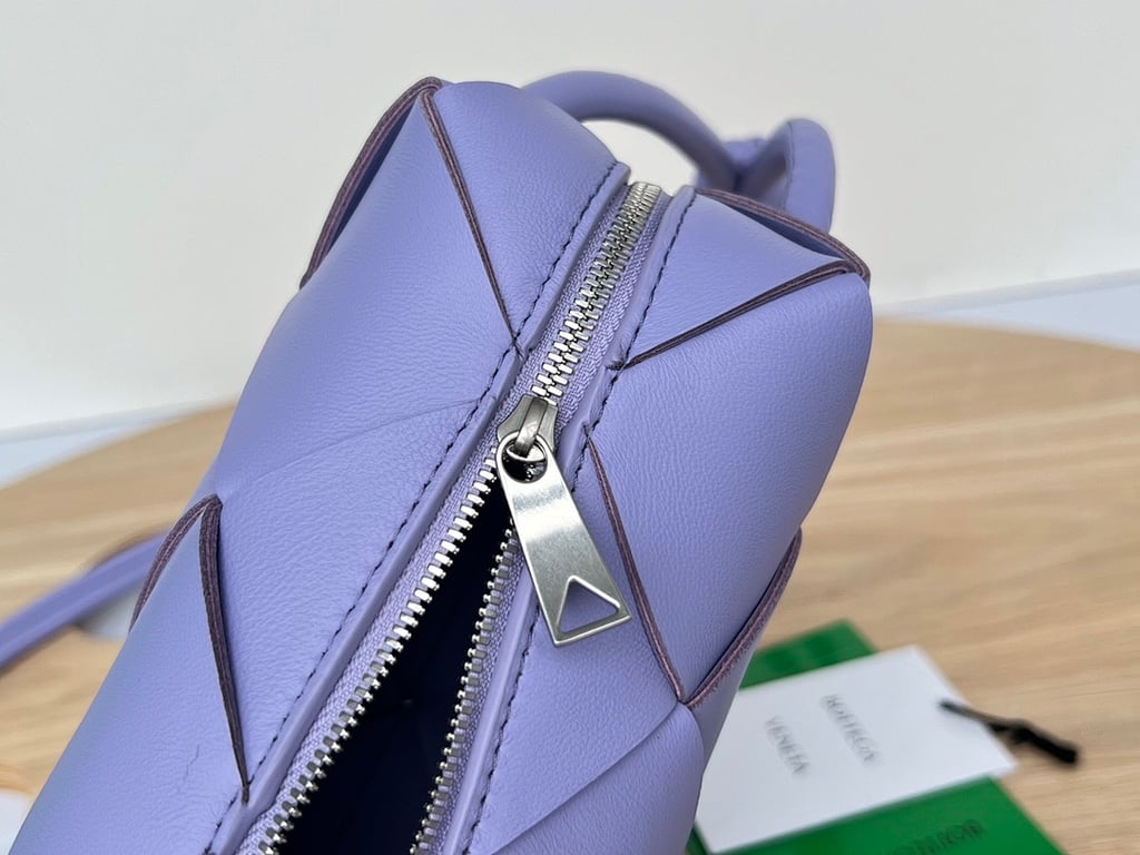 Bottega Veneta Cassette Camera Bag Purple - 4