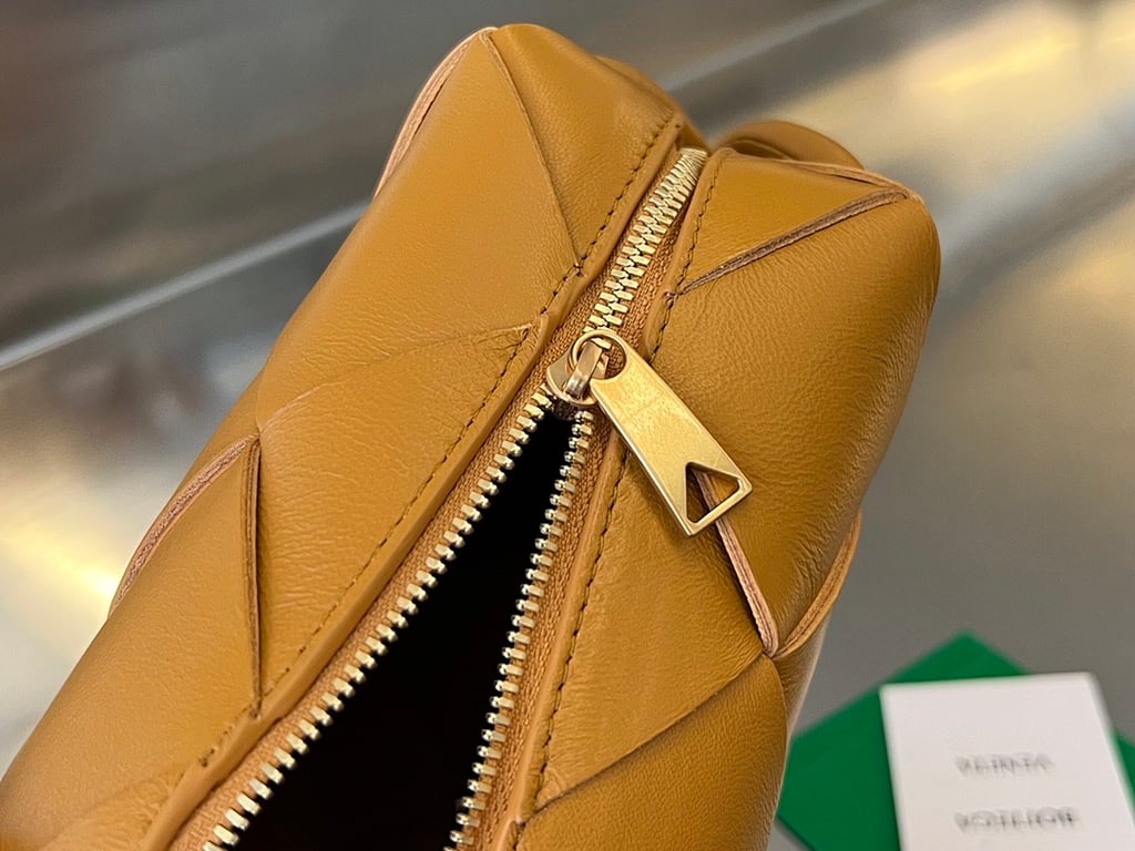 Bottega Veneta Cassette Camera Bag Yellow - 4