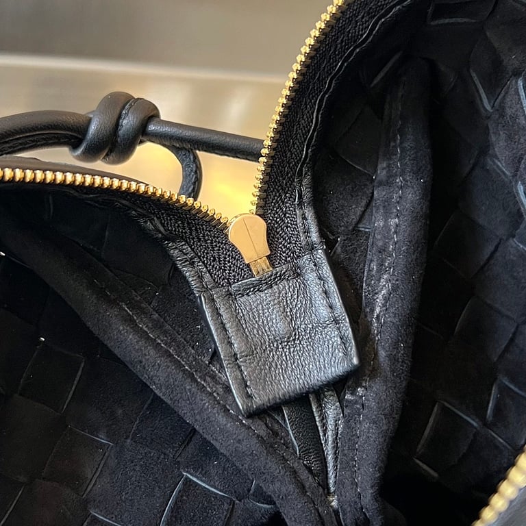 Bottega Veneta Medium Loop Camera Bag Black - 2