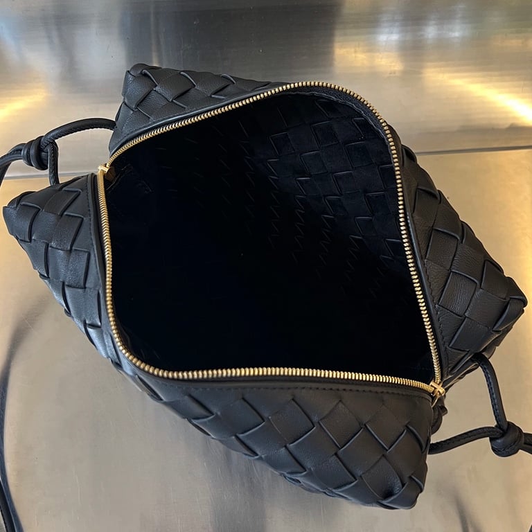 Bottega Veneta Medium Loop Camera Bag Black - 5