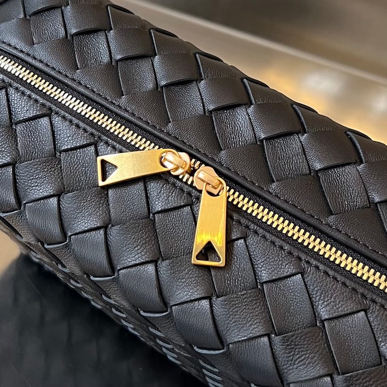 Bottega Veneta Medium Loop Camera Bag Black - 8