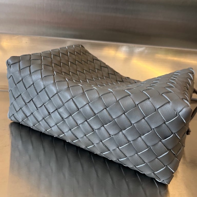 Bottega Veneta Small Loop Camera Bag Grey - 8