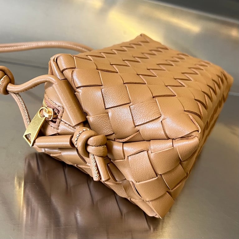 Bottega Veneta Loop Camera Bag Brown - 6