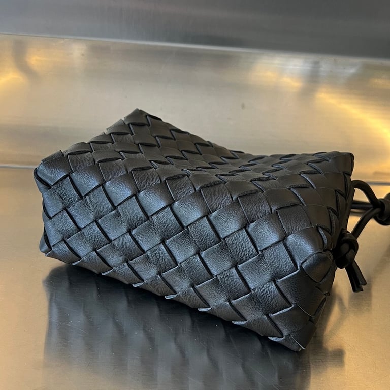 Bottega Veneta Small Loop Camera Bag Black - 5