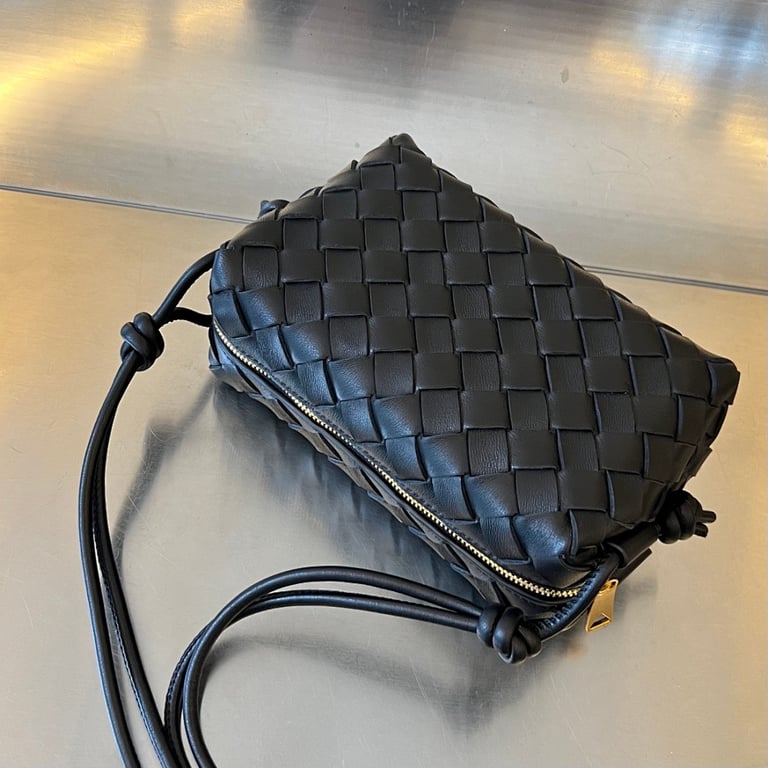 Bottega Veneta Small Loop Camera Bag Black - 7