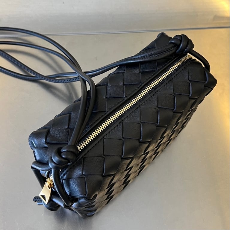 Bottega Veneta Small Loop Camera Bag Black - 8