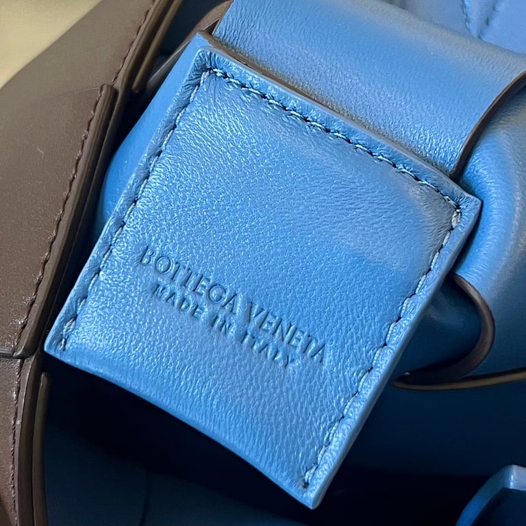 Bottega Veneta Cassette Bag Brown Blue - 4