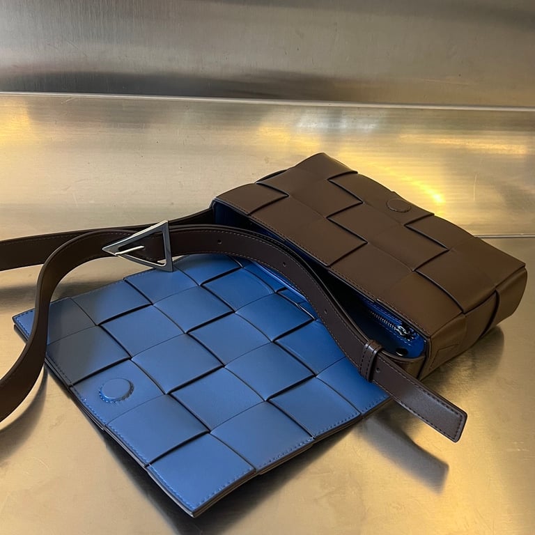 Bottega Veneta Cassette Bag Brown Blue - 6