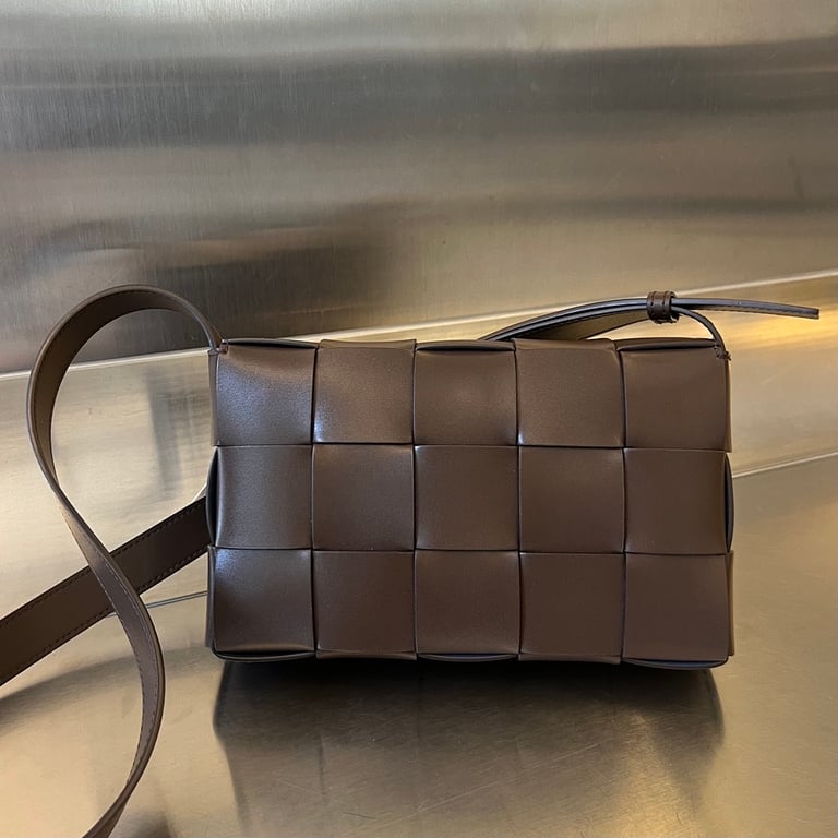Bottega Veneta Cassette Bag Brown Blue - 9