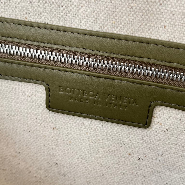 Bottega Veneta Intrecciato Briefcase 755128 - 3