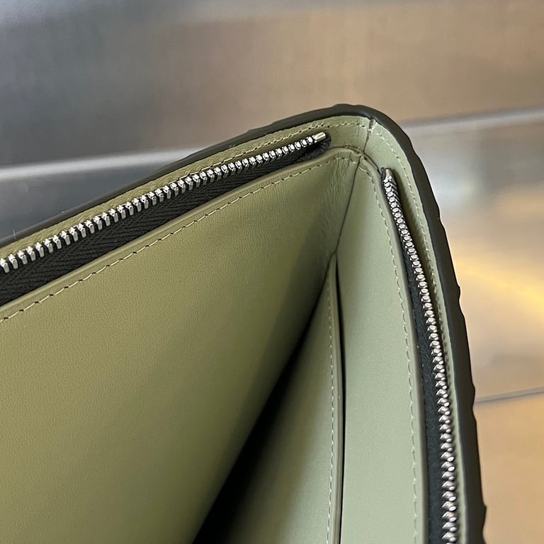 Bottega Veneta Intrecciato Document Case 607479 - 2