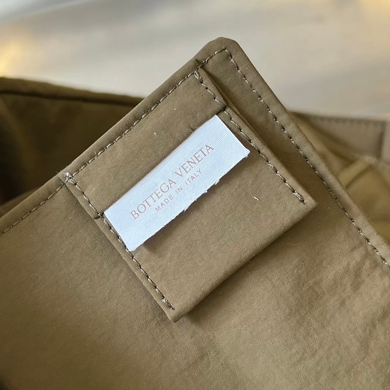 Bottega Veneta Padded Tech Cassette Nylon Bag Olive - 2