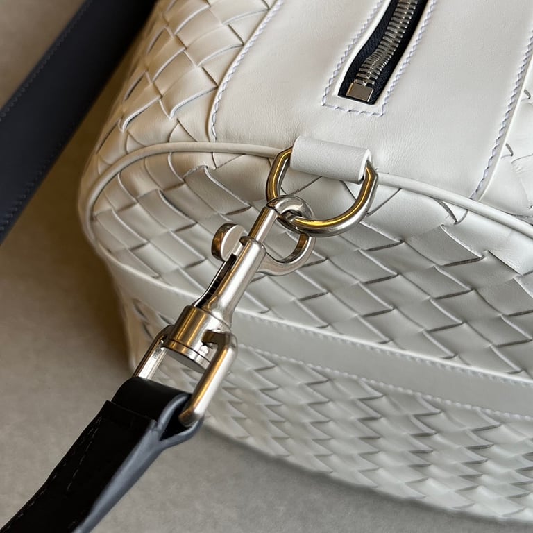 Bottega Veneta Intrecciato Duffle Bag 755127 Black/White - 5
