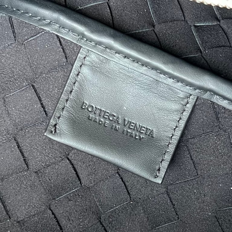 Bottega Veneta Intrecciato Duffle Bag Black - 3