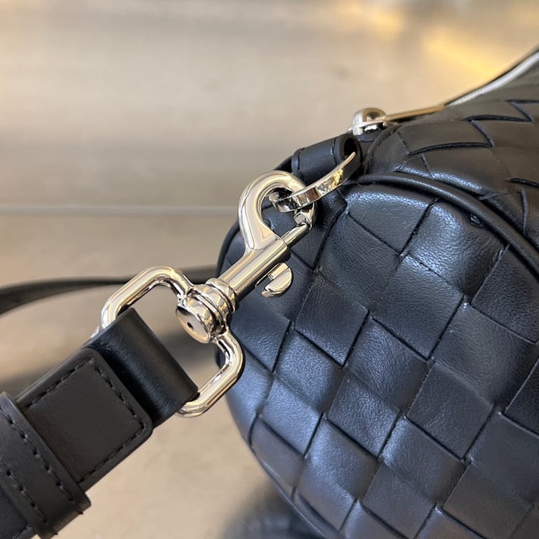 Bottega Veneta Mini Intrecciato Barrel Bag Black - 7