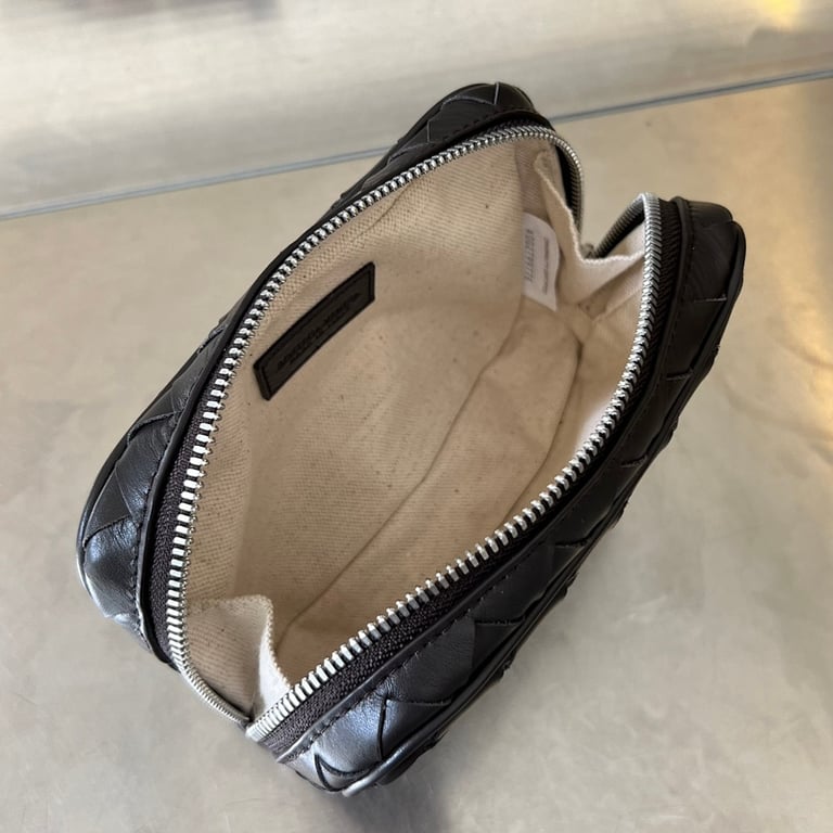 Bottega Veneta Intrecciato Small Pouch 765800 - 6