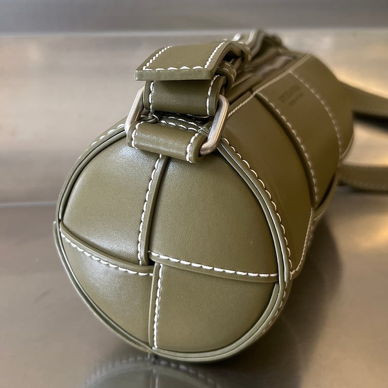 Bottega Veneta Cassette Cylinder Bag Green - 9