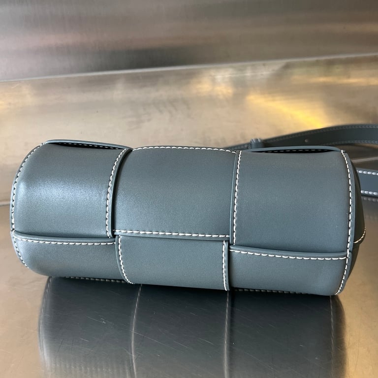 Bottega Veneta Intrecciato Cylinder Bag Blue - 8