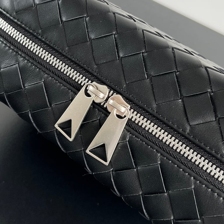 Bottega Veneta Loop Camera Bag Black - 7