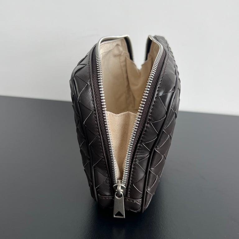 Bottega Veneta Intrecciato Medium Pouch 765809 Dark Brown - 6