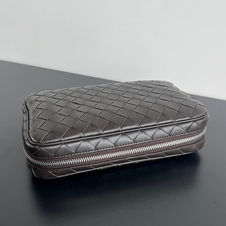 Bottega Veneta Intrecciato Medium Pouch 765809 Dark Brown - 7