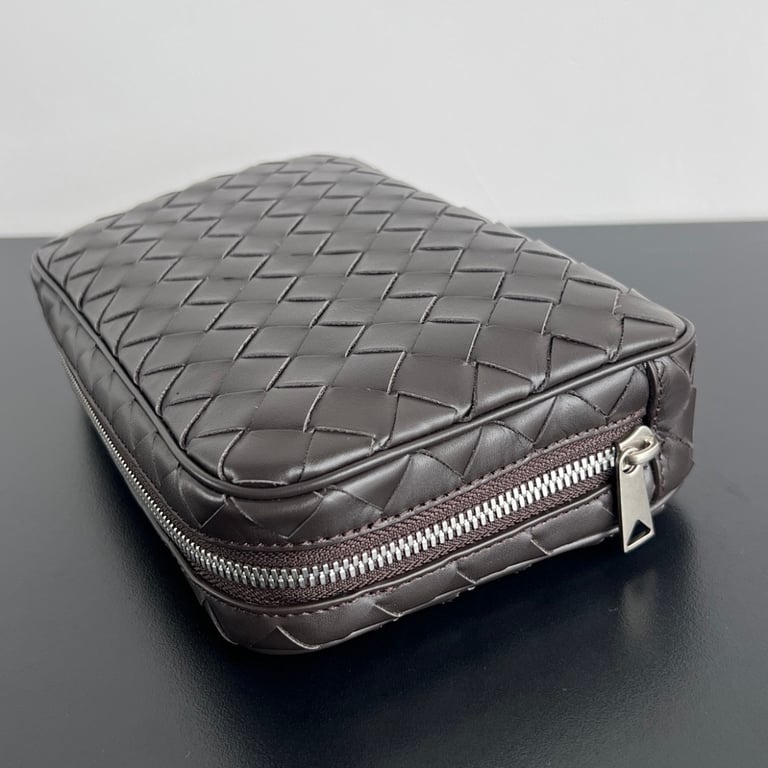 Bottega Veneta Intrecciato Medium Pouch 765809 Dark Brown - 9