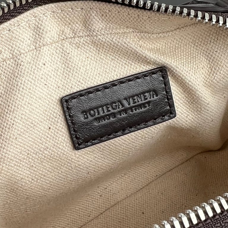 Bottega Veneta Intrecciato Small Toiletry Case Dark Brown - 4