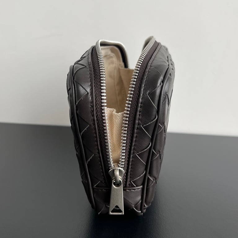 Bottega Veneta Intrecciato Small Toiletry Case Dark Brown - 6